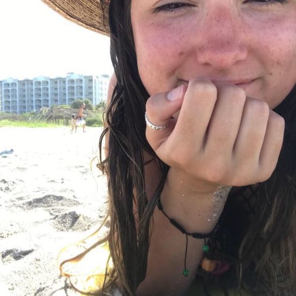 Meet the Posher Other - Meet your Posher, Kaylee